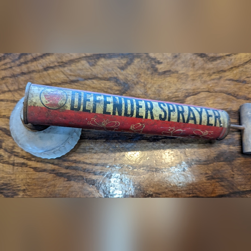 Vintage "Defender" Bug Sprayer